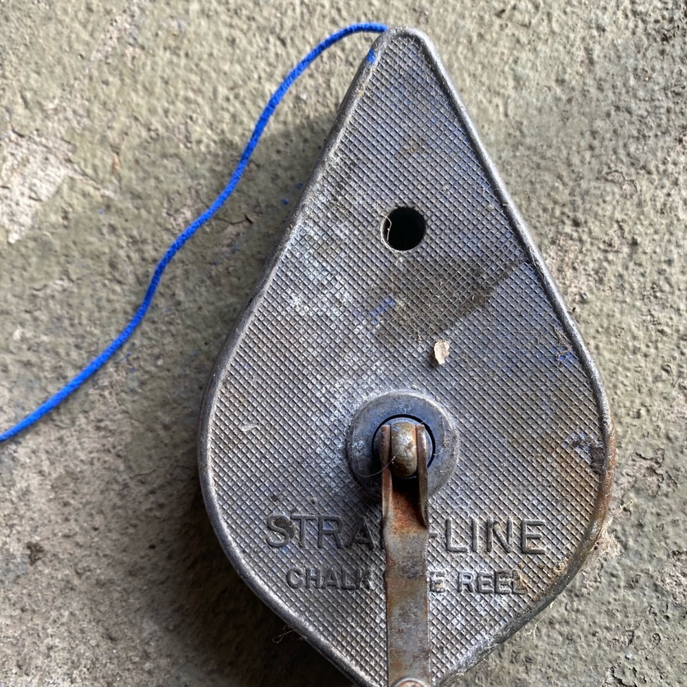 Vintage Metal IRWIN STRAIGHT-LINE CHALK LINE REEL PLUMB BOB